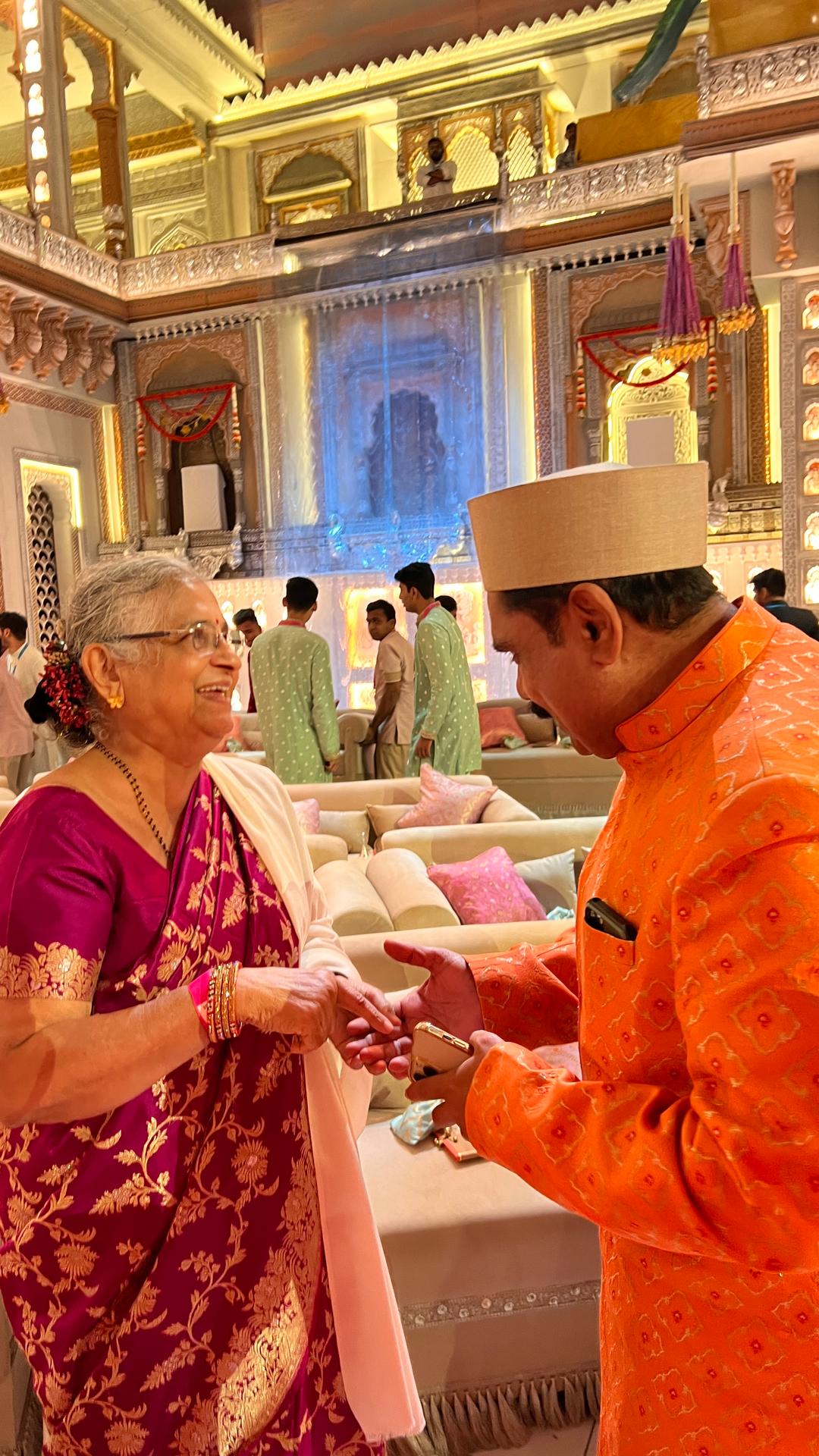 Pandit Chandrashekhar Sharma's Team