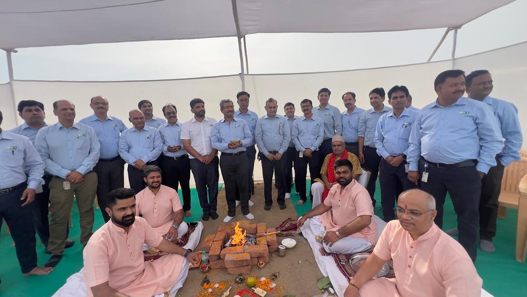 Pandit Chandrashekhar Sharma's Team