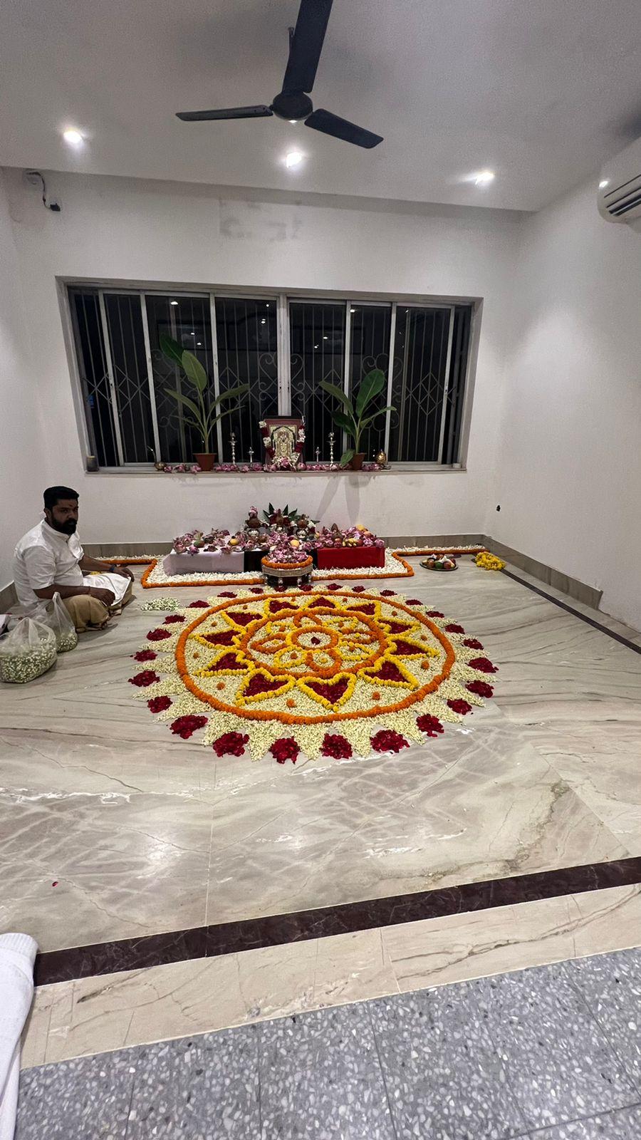 Pandit Chandrashekhar Sharma's Team